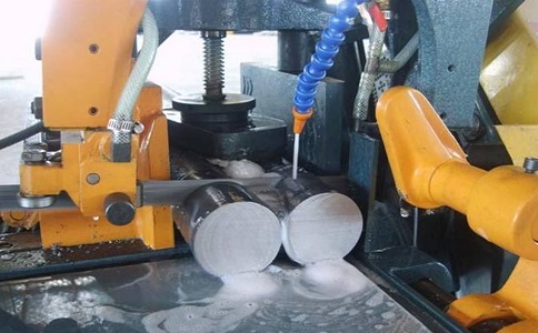 崇仁卧式带锯床的送料方式有哪几种？