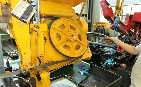 崇仁金属带锯床的日常使用和保养注意事项！